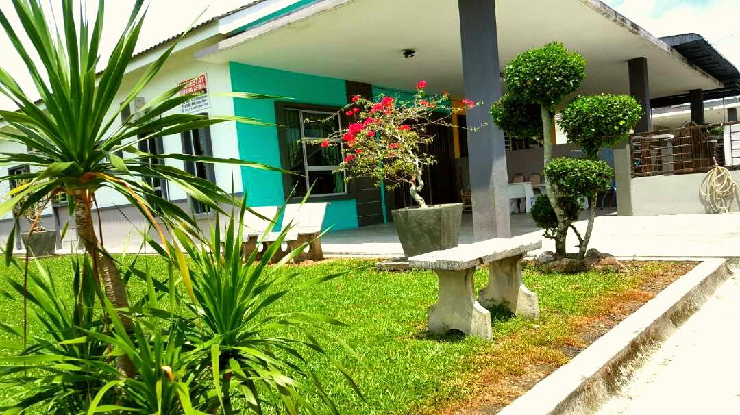 Taiping Homestay Husna Afina Buitenkant foto